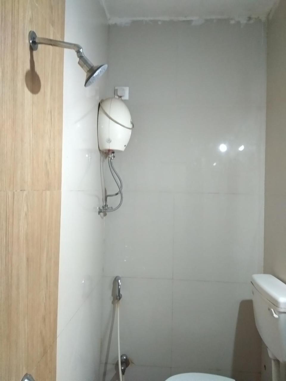 بيلاري Iroomz Dwaraka Residency المظهر الخارجي الصورة