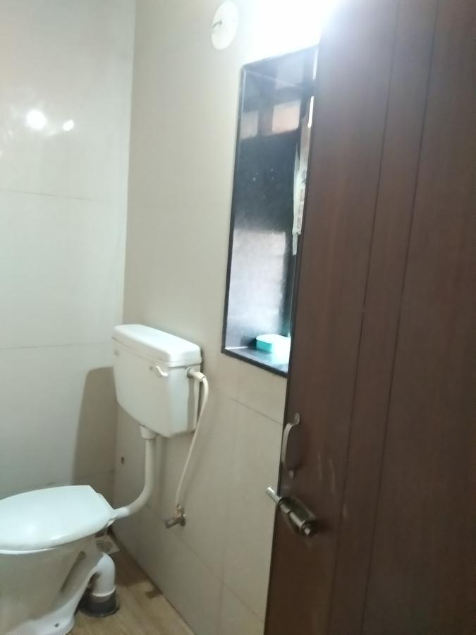 بيلاري Iroomz Dwaraka Residency المظهر الخارجي الصورة